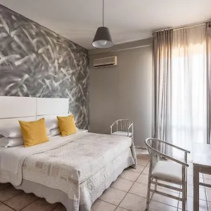 Roma Hotel