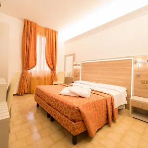 Carancini Hotel